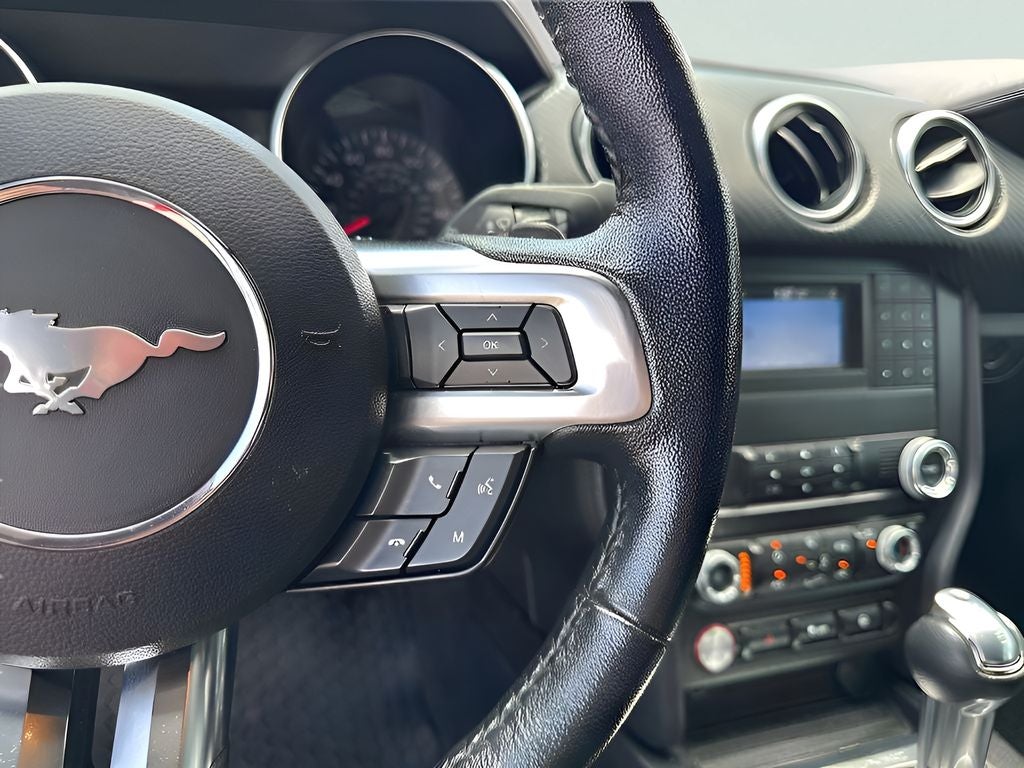 2020 Ford Mustang EcoBoost
