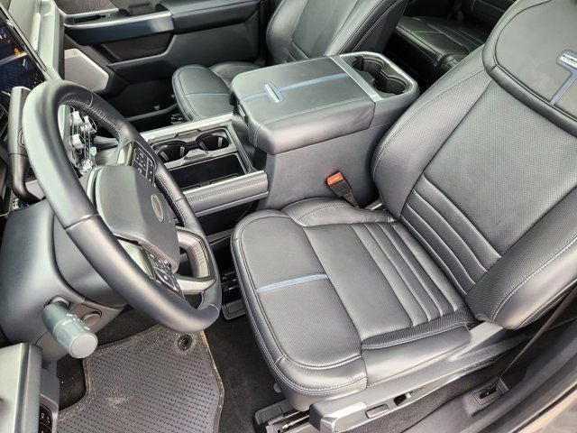 2025 Ford F-250SD Platinum