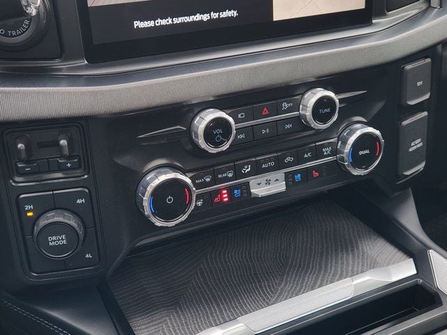 2025 Ford F-250SD Platinum
