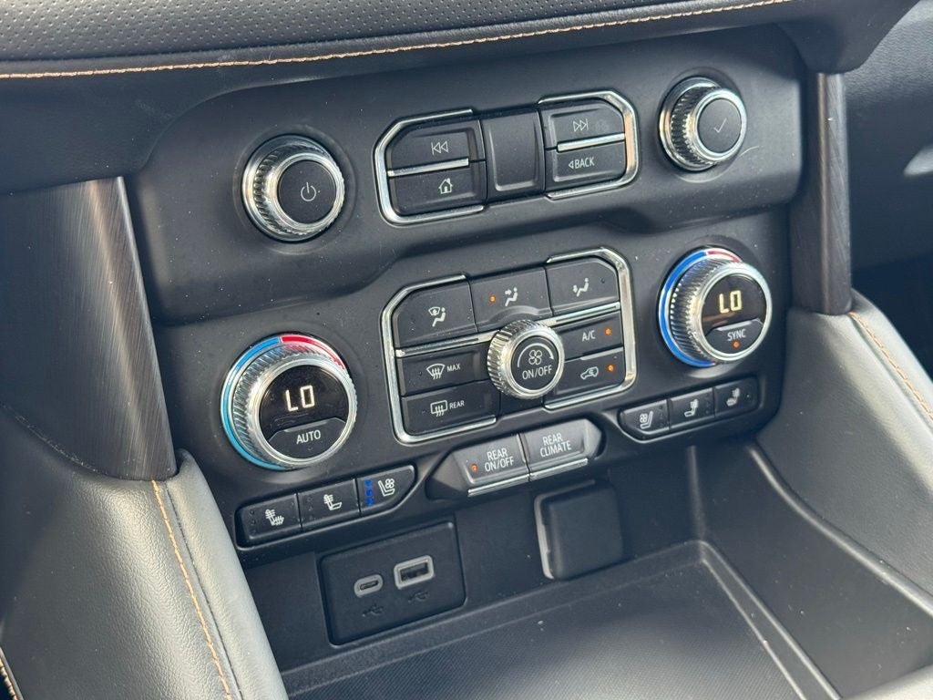 2024 GMC Yukon AT4