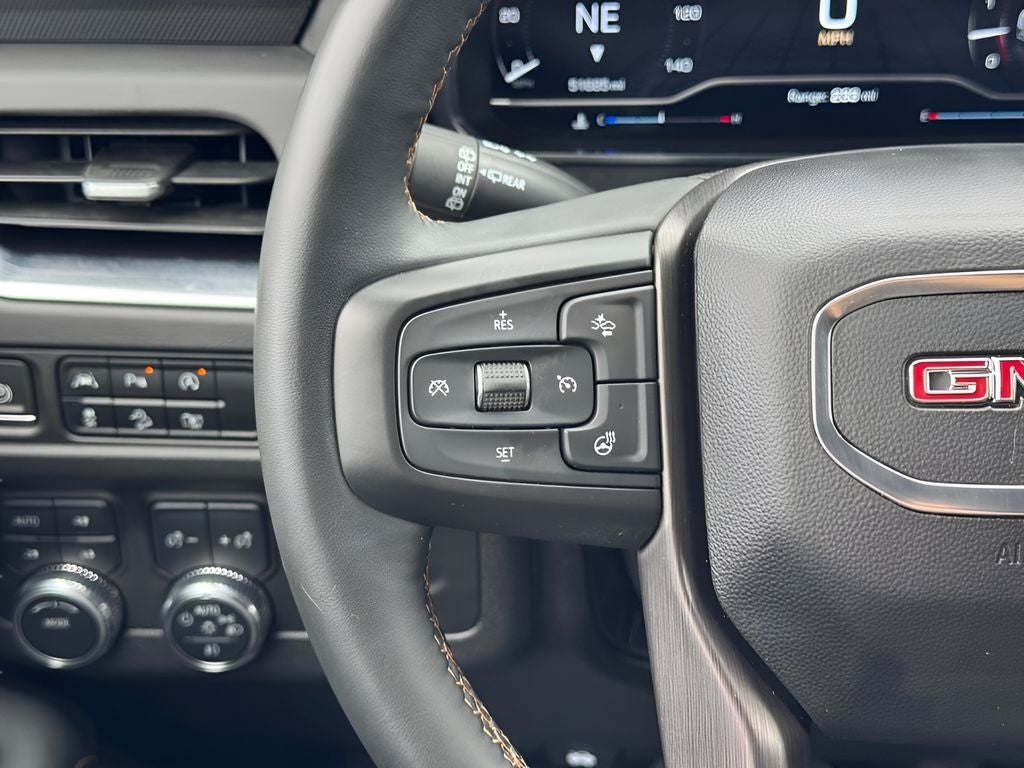 2023 GMC Yukon AT4