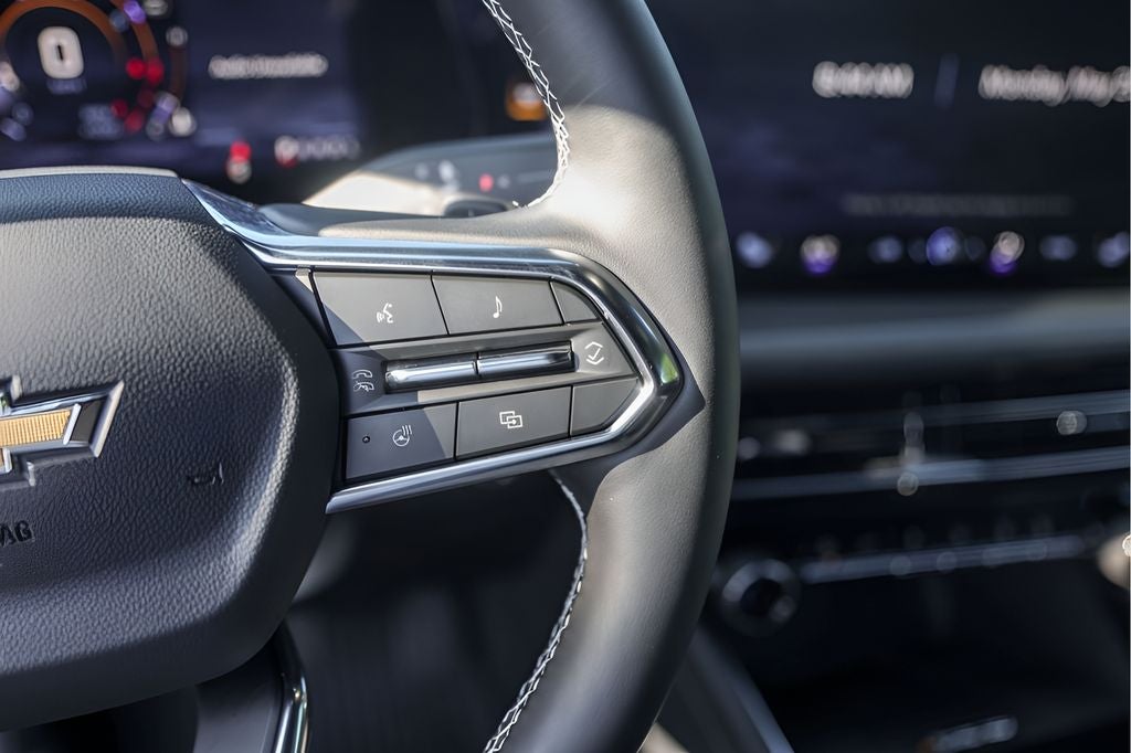 2025 Chevrolet Traverse LT 2LT
