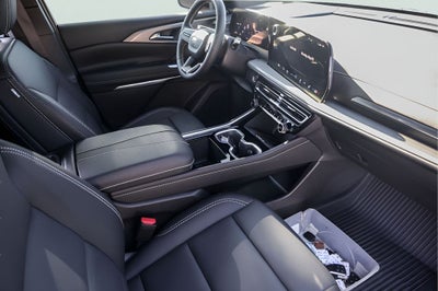2025 Chevrolet Traverse LT 2LT