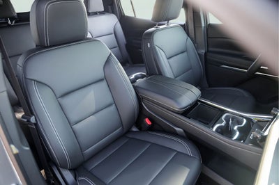 2025 Chevrolet Traverse LT 2LT