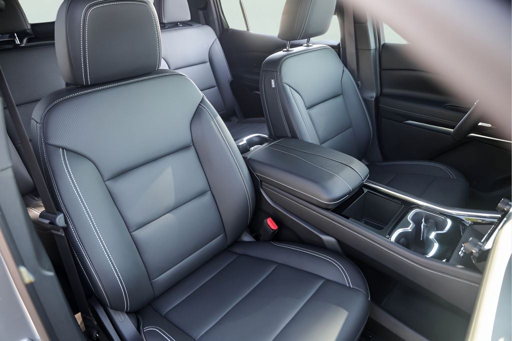 2025 Chevrolet Traverse LT 2LT