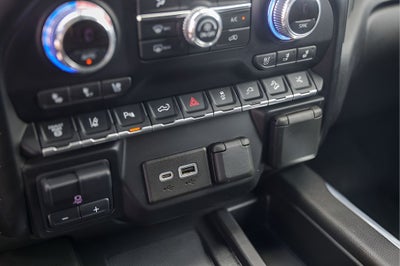 2022 GMC Sierra 3500HD Denali