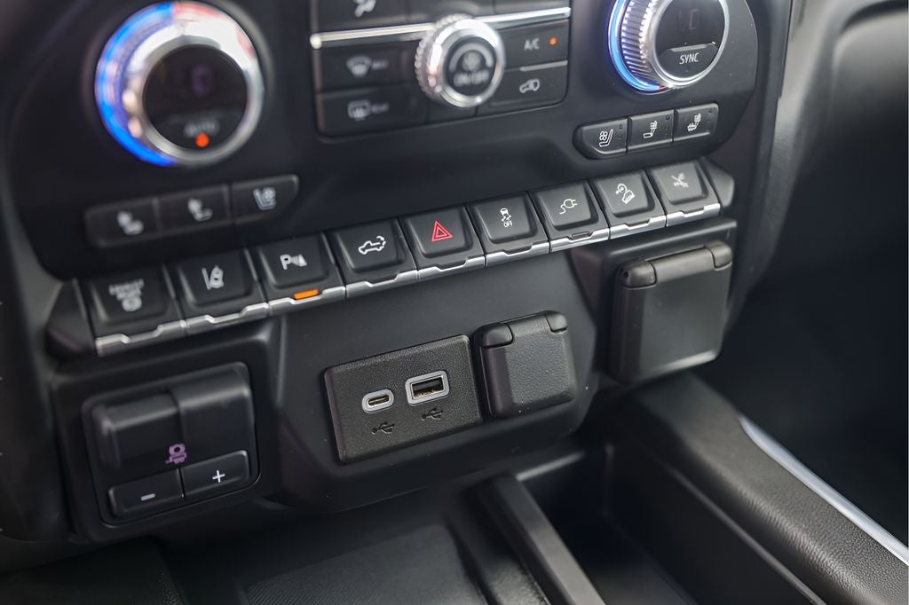 2022 GMC Sierra 3500HD Denali