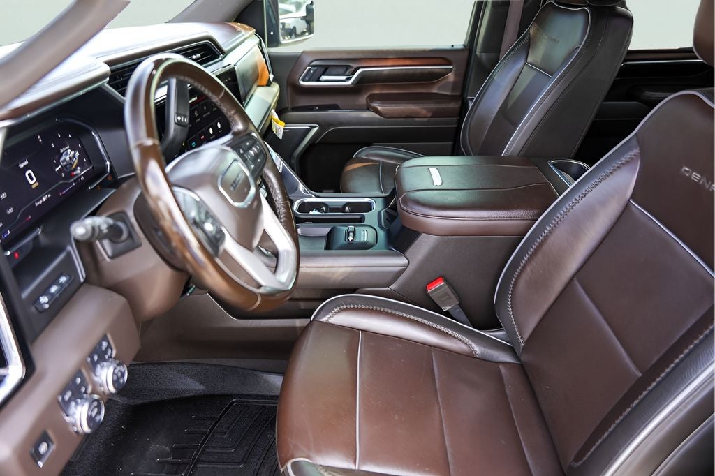2025 GMC Sierra 2500HD Denali