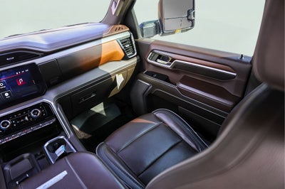 2025 GMC Sierra 2500HD Denali