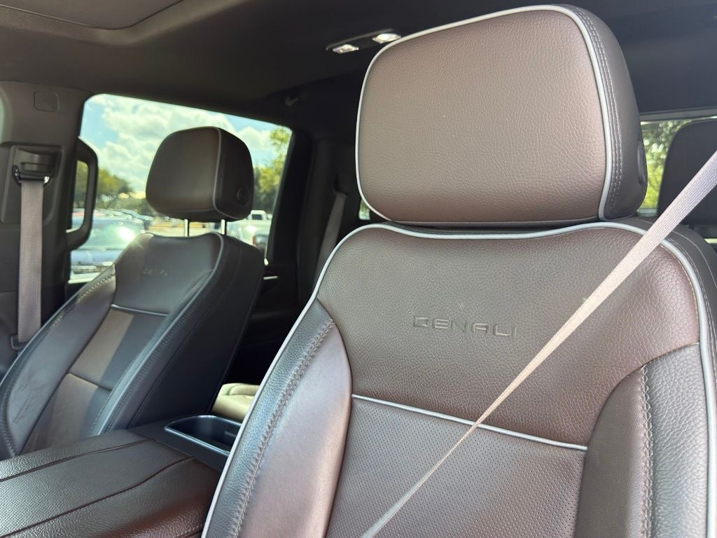2025 GMC Sierra 2500HD Denali