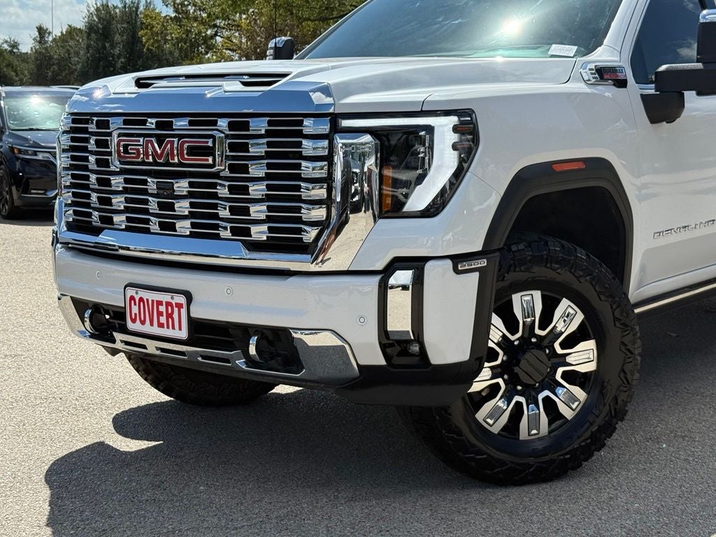 2025 GMC Sierra 2500HD Denali