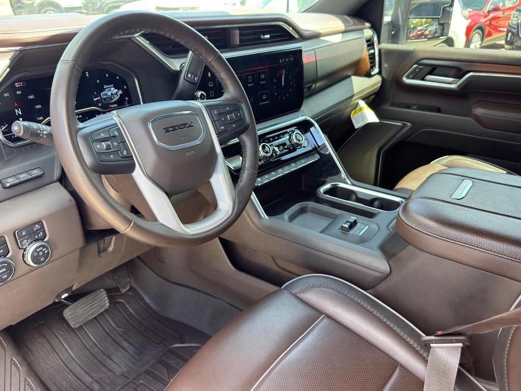 2025 GMC Sierra 2500HD Denali