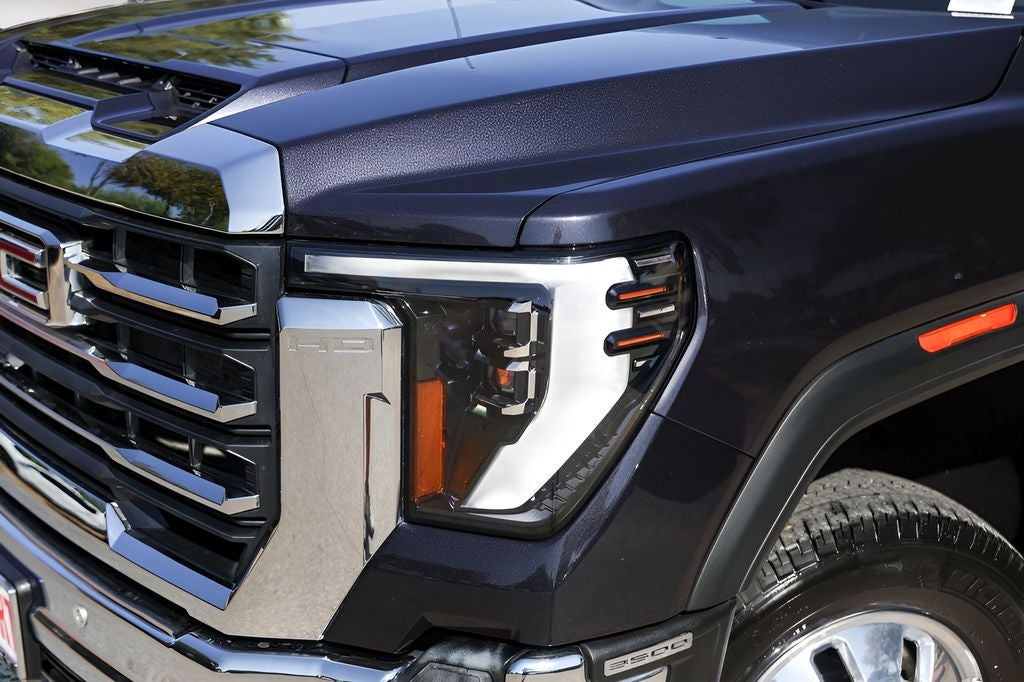 2026 GMC Sierra 3500HD SLT