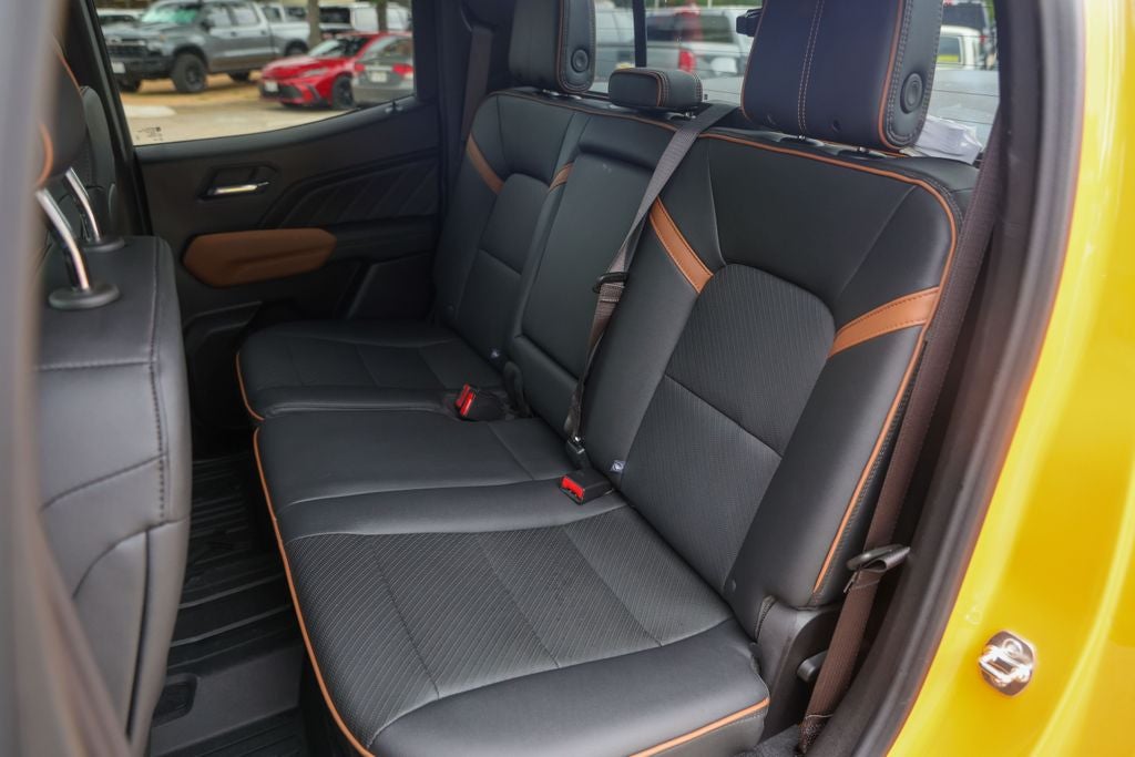 2025 GMC Canyon AT4