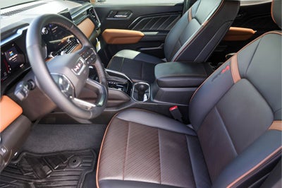 2024 GMC Canyon AT4