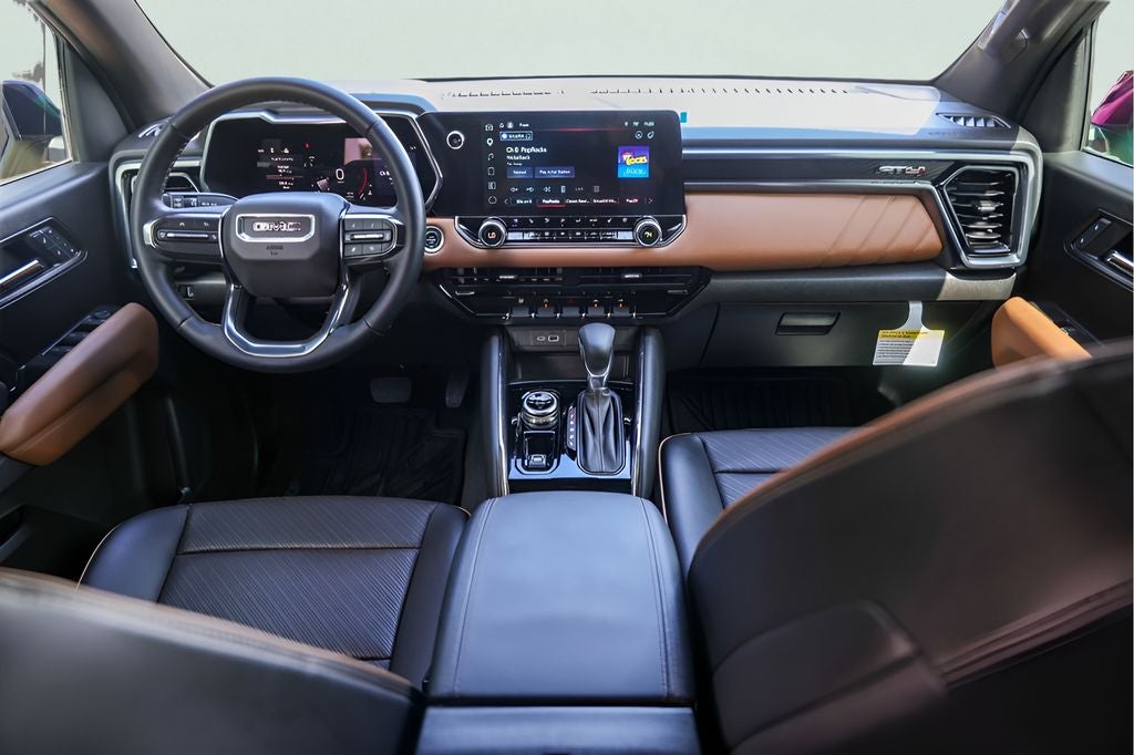 2024 GMC Canyon AT4