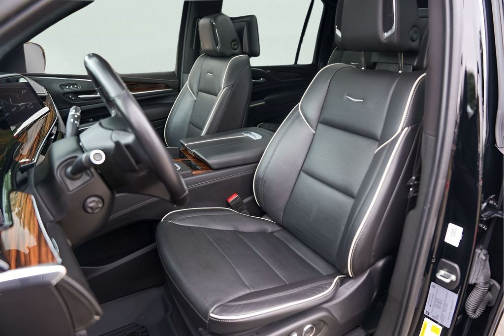 2021 Cadillac Escalade ESV Premium