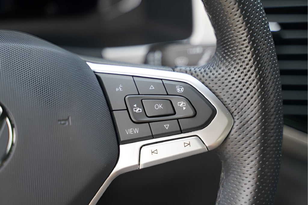 2023 Volkswagen Atlas Cross Sport 3.6L V6 SEL Premium R-Line