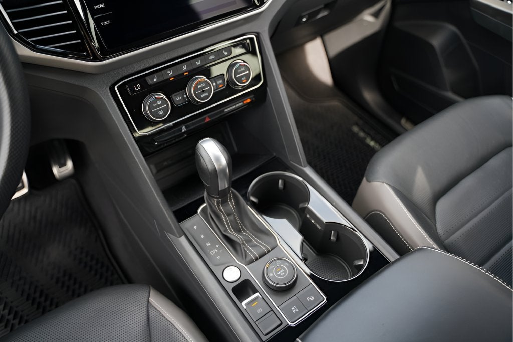 2023 Volkswagen Atlas Cross Sport 3.6L V6 SEL Premium R-Line