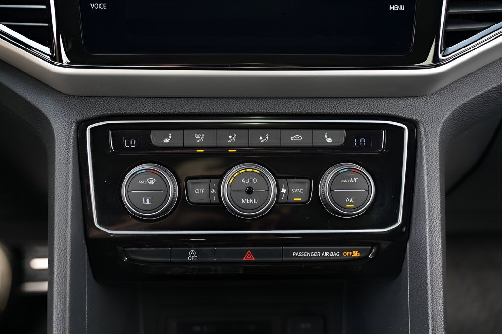 2023 Volkswagen Atlas Cross Sport 3.6L V6 SEL Premium R-Line