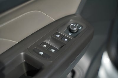 2023 Volkswagen Atlas Cross Sport 3.6L V6 SEL Premium R-Line