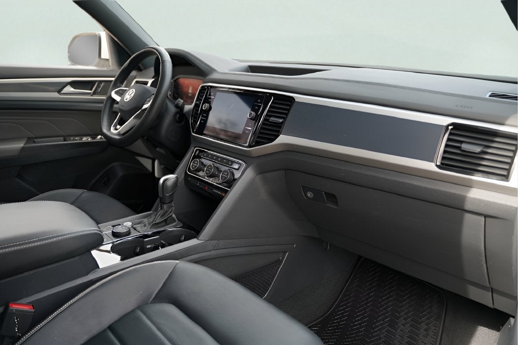2023 Volkswagen Atlas Cross Sport 3.6L V6 SEL Premium R-Line