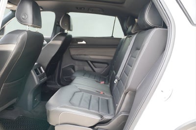 2023 Volkswagen Atlas Cross Sport 3.6L V6 SEL Premium R-Line