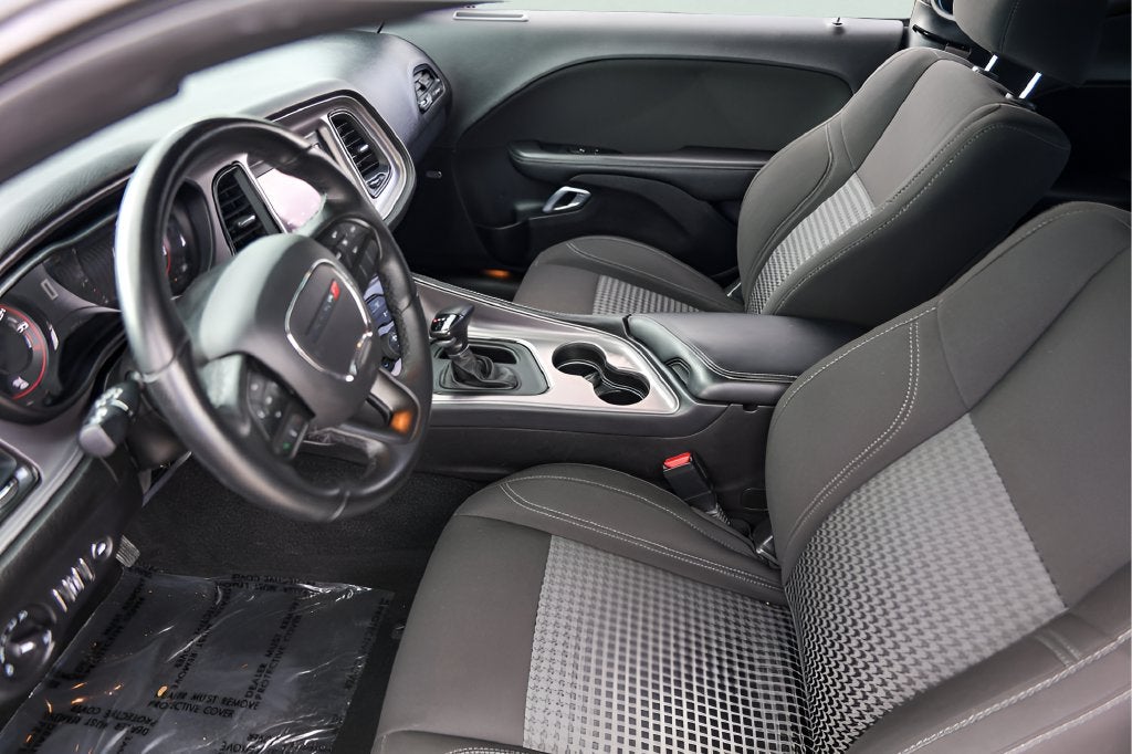 2023 Dodge Challenger SXT