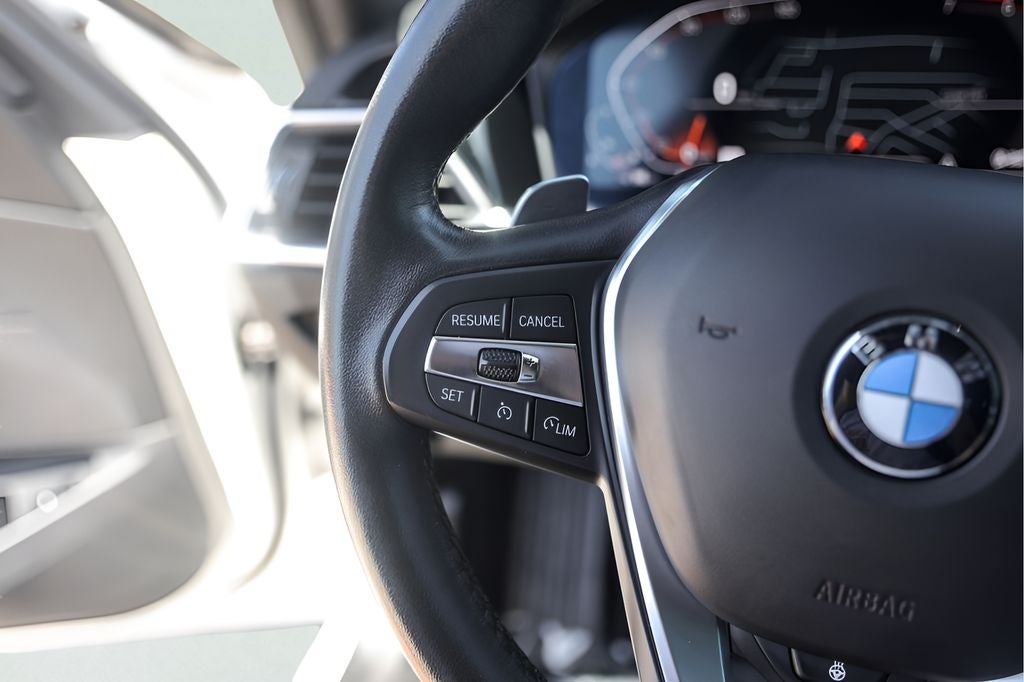 2022 BMW 3 Series 330i