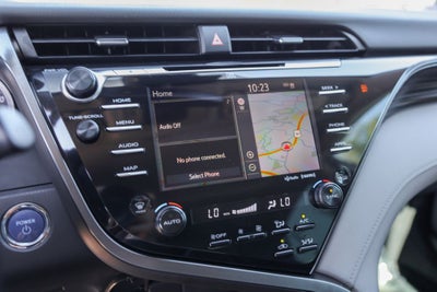 2020 Toyota Camry Hybrid XLE