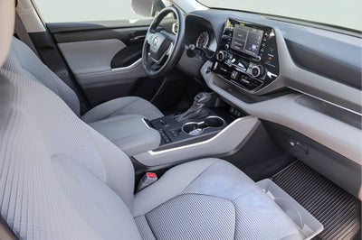 2022 Toyota Highlander L