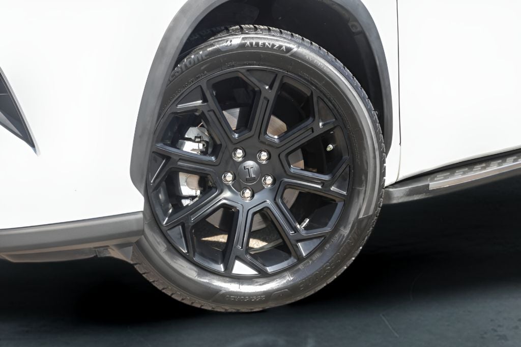 2022 Toyota Highlander L