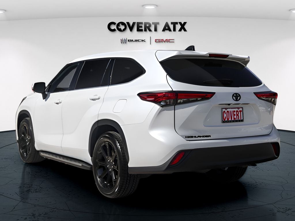 2022 Toyota Highlander L