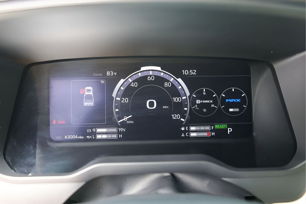 2023 Toyota Tundra Hybrid Capstone