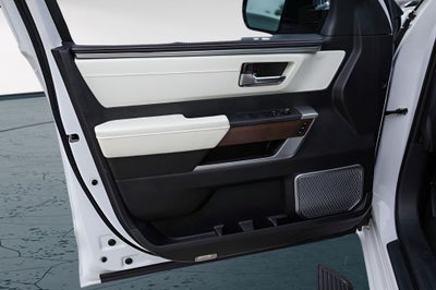 2023 Toyota Tundra Hybrid Capstone