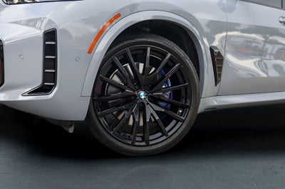 2025 BMW X5 M60i