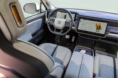2024 Rivian R1S Adventure Quad Motor Large Pack