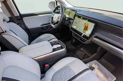2024 Rivian R1S Adventure Quad Motor Large Pack