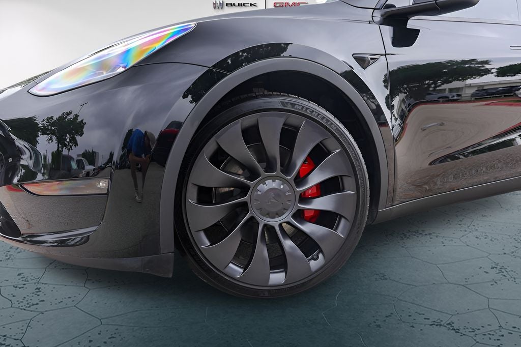 2023 Tesla Model Y Performance