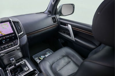 2020 Toyota Land Cruiser Heritage Edition