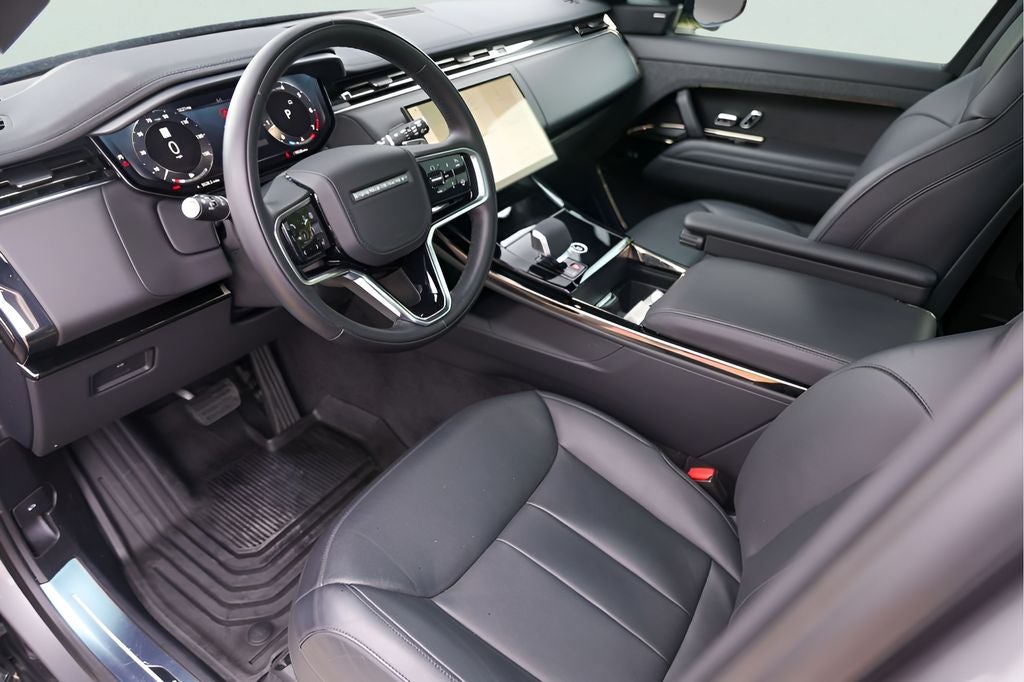 2025 Land Rover Range Rover Sport SE