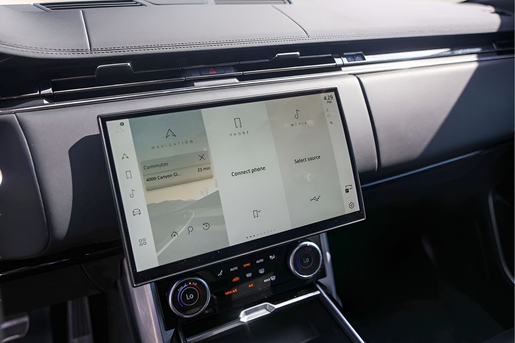 2023 Land Rover Range Rover SE