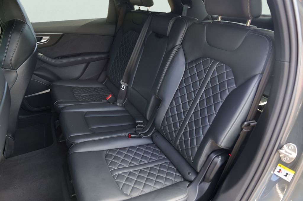 2023 Audi SQ7 Premium Plus quattro