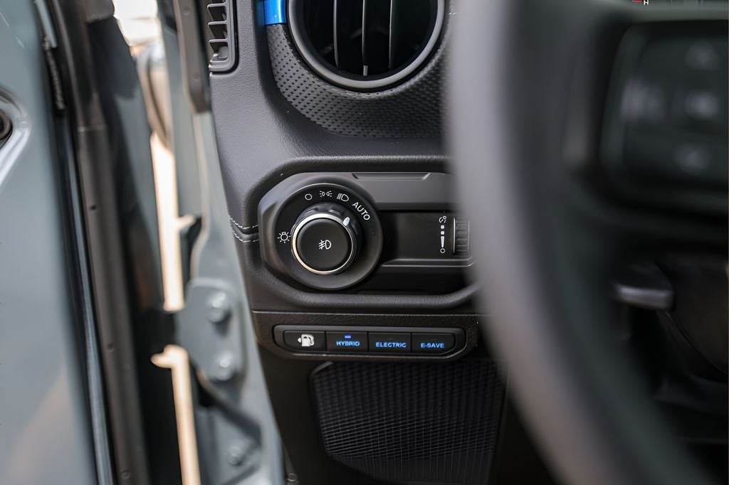 2025 Jeep Wrangler Rubicon 4xe