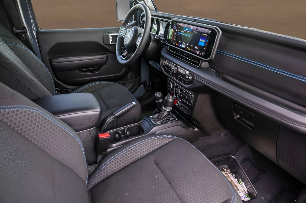 2025 Jeep Wrangler Rubicon 4xe