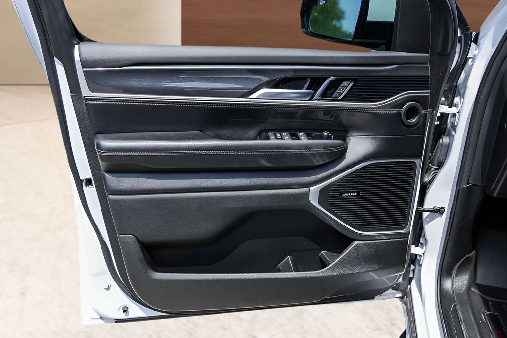 2022 Jeep Wagoneer Series I