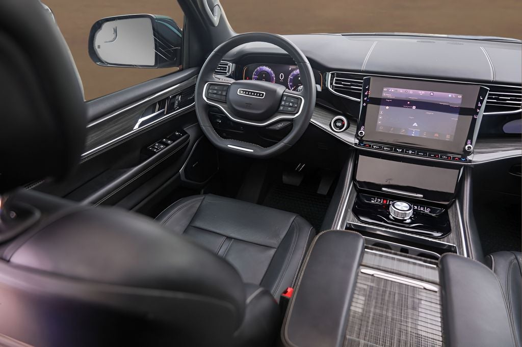 2022 Jeep Wagoneer Series II