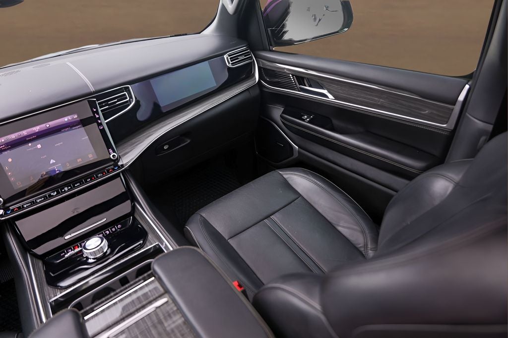 2022 Jeep Wagoneer Series II