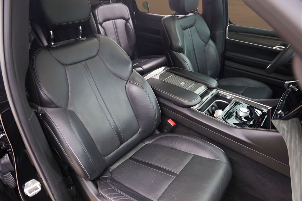2022 Jeep Wagoneer Series II