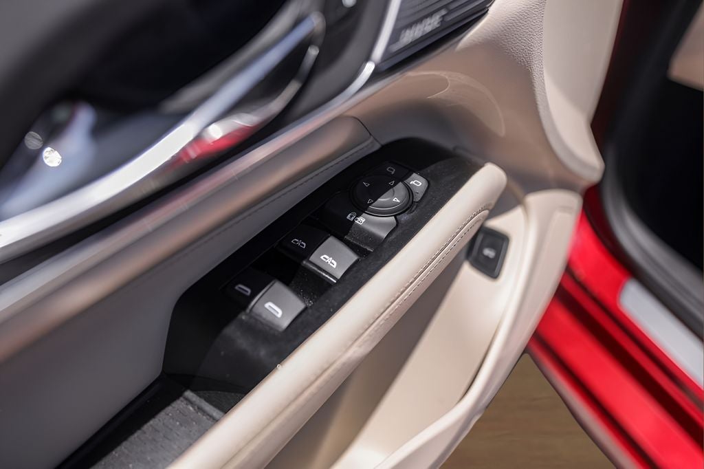 2023 Cadillac CT4 Luxury